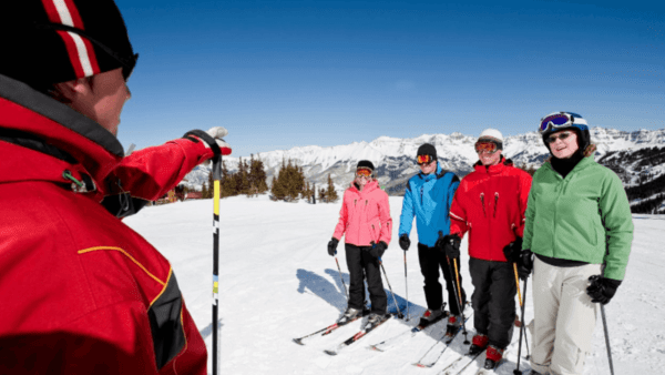 רעיונות עסקיים בחוץ - שיעורי סקי